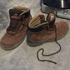 Brown Brahma hiking boots